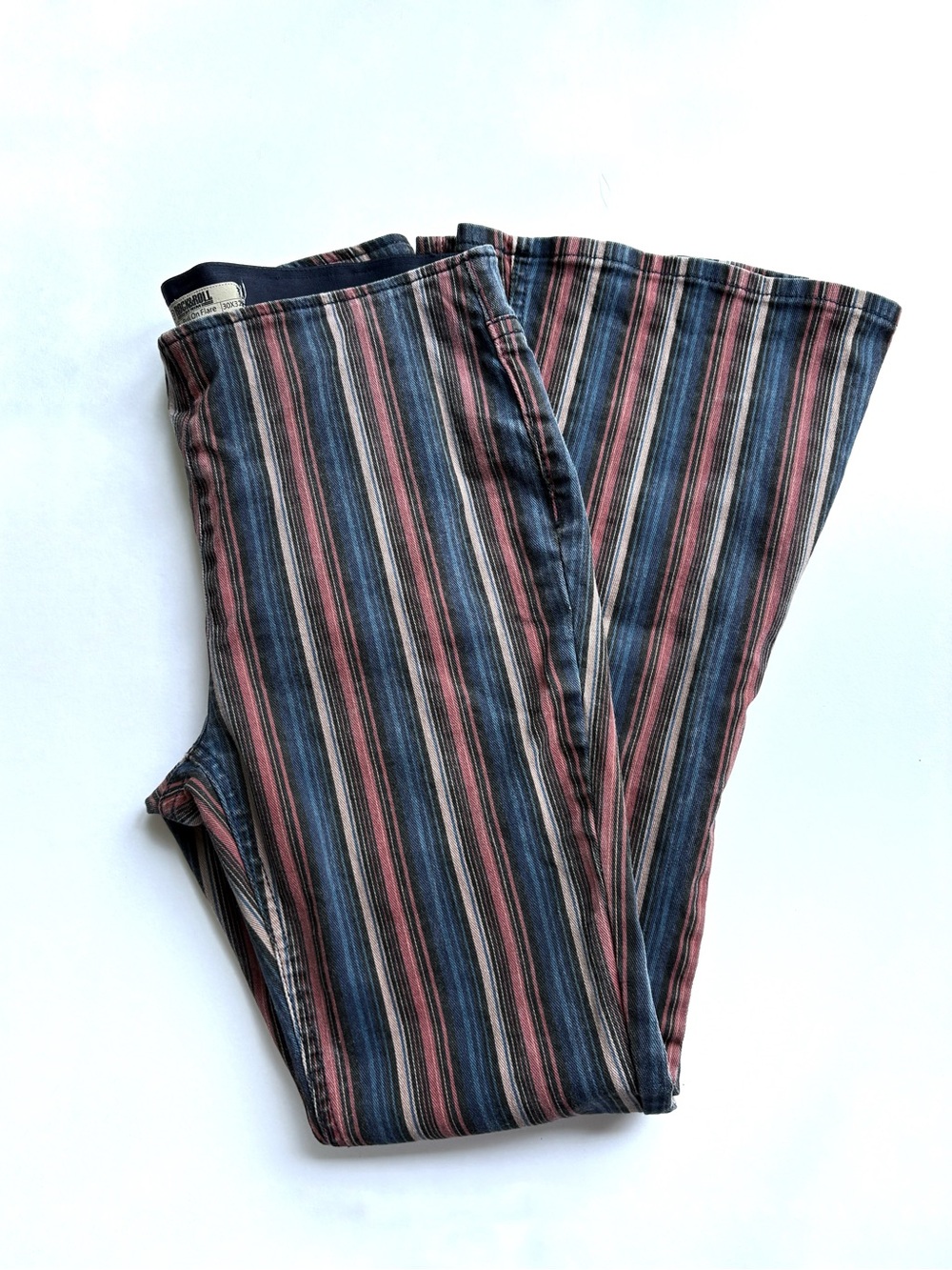 Rock and Roll Western Serape Stripe Bargain Bell Pull On Flare Festival Jeans